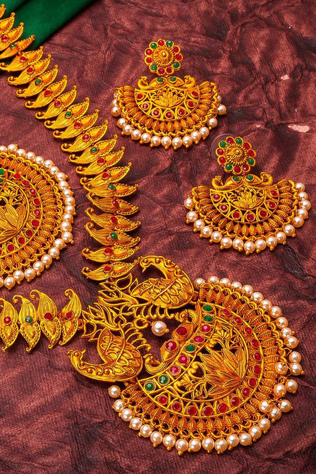 Shop Alloy Necklace For Women's   Set in Gold At KarmaPlace