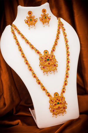 Buy Women's Alloy Necklace Set in Gold