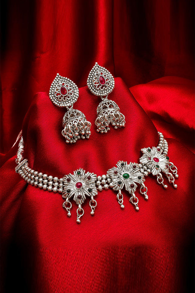 Buy Women's Oxidized Necklace Set in Silver