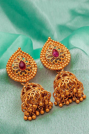 Buy Traditional Gold Necklace For Women