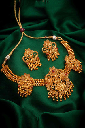 Buy Women's Copper Necklace Set in Gold and Red