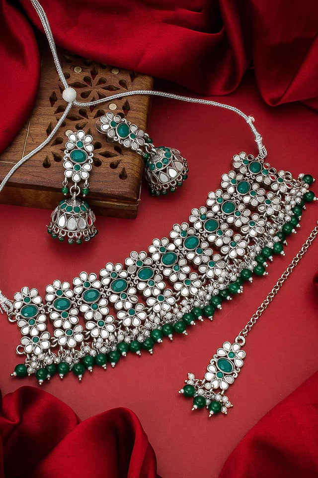 Buy Women's Oxidized Necklace Set In Green