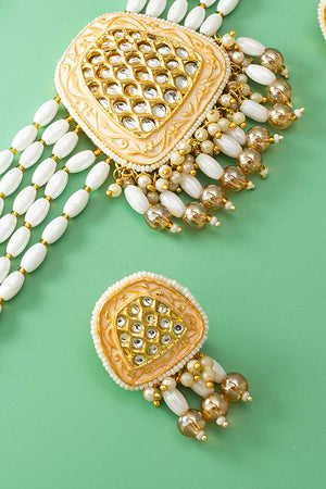 Hand Made Alloy Multicolor Kundan Heavy Pearl Beads Choker Necklace Set