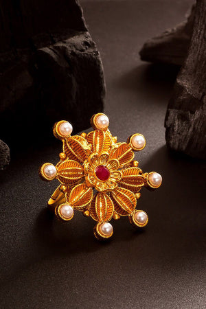 Buy Women's Alloy Ring in Gold Online