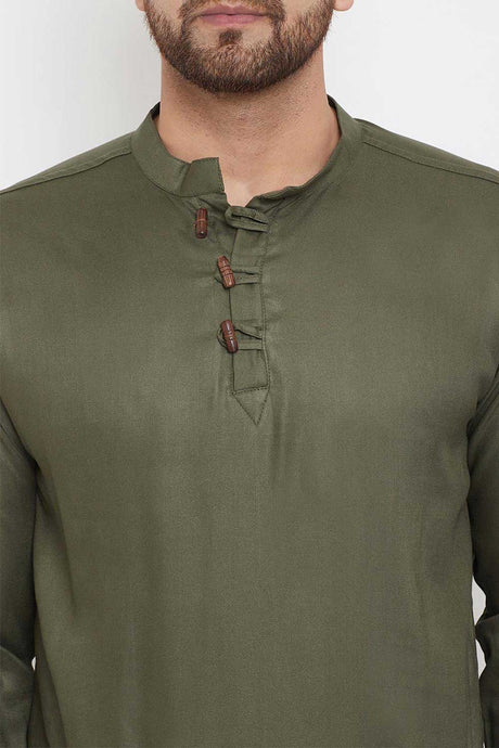 Buy Men's Blended Cotton Solid Short Kurta in Green - Zoom Out