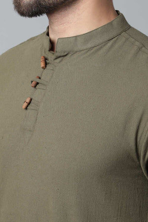 Buy Men's Green Cotton Solid Long Kurta Online - KARMAPLACE
