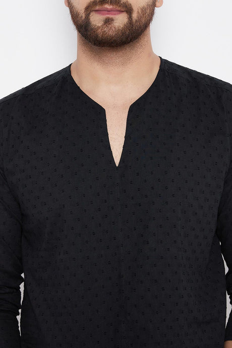 Buy Linen Solid Kurta in Black Online - Zoom Out