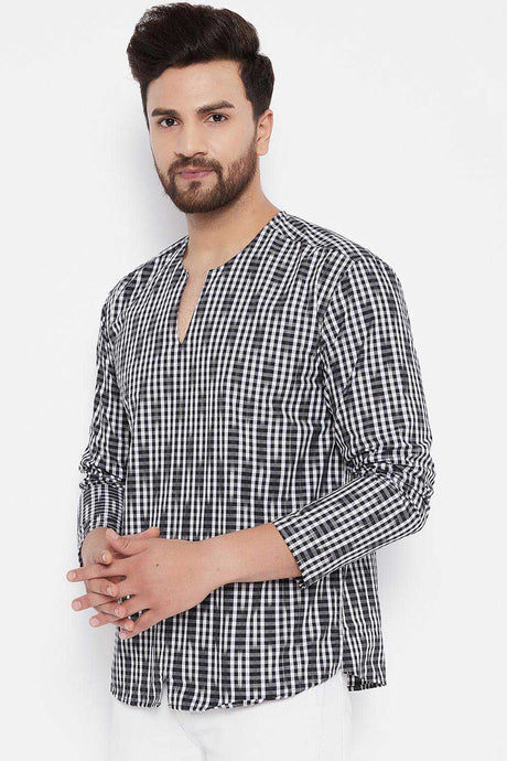 Buy Blended Cotton Checkered Printed Kurta in White Online - Front