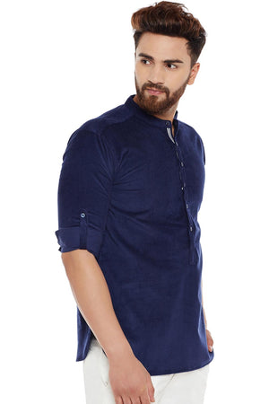 Buy Blended Cotton Solid Kurta in Navy Blue Online - Side