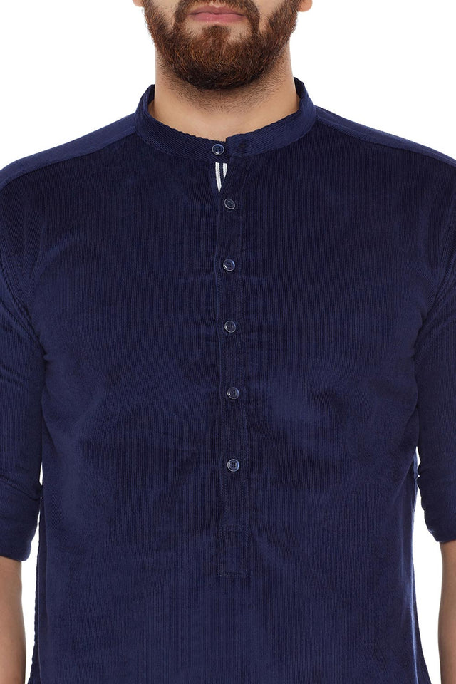 Buy Blended Cotton Solid Kurta in Navy Blue Online - Zoom Out