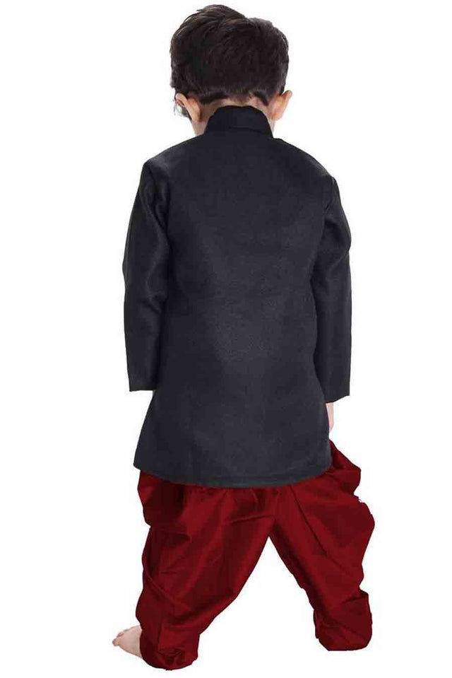 Boy's Cotton Solid Sherwani In Black