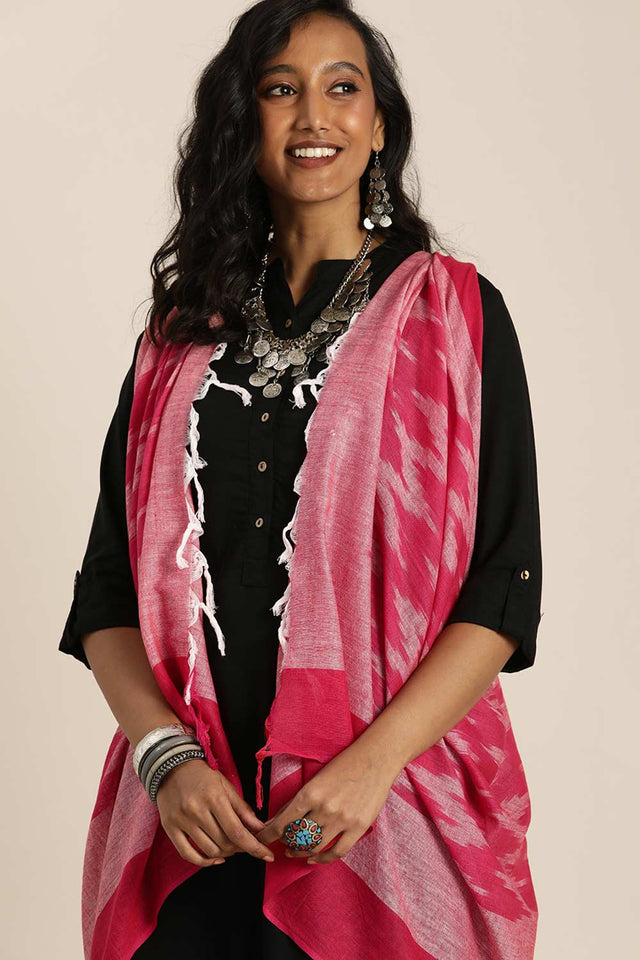 Red Silk Blend Bhagalpuri Ikat Causal Dupatta