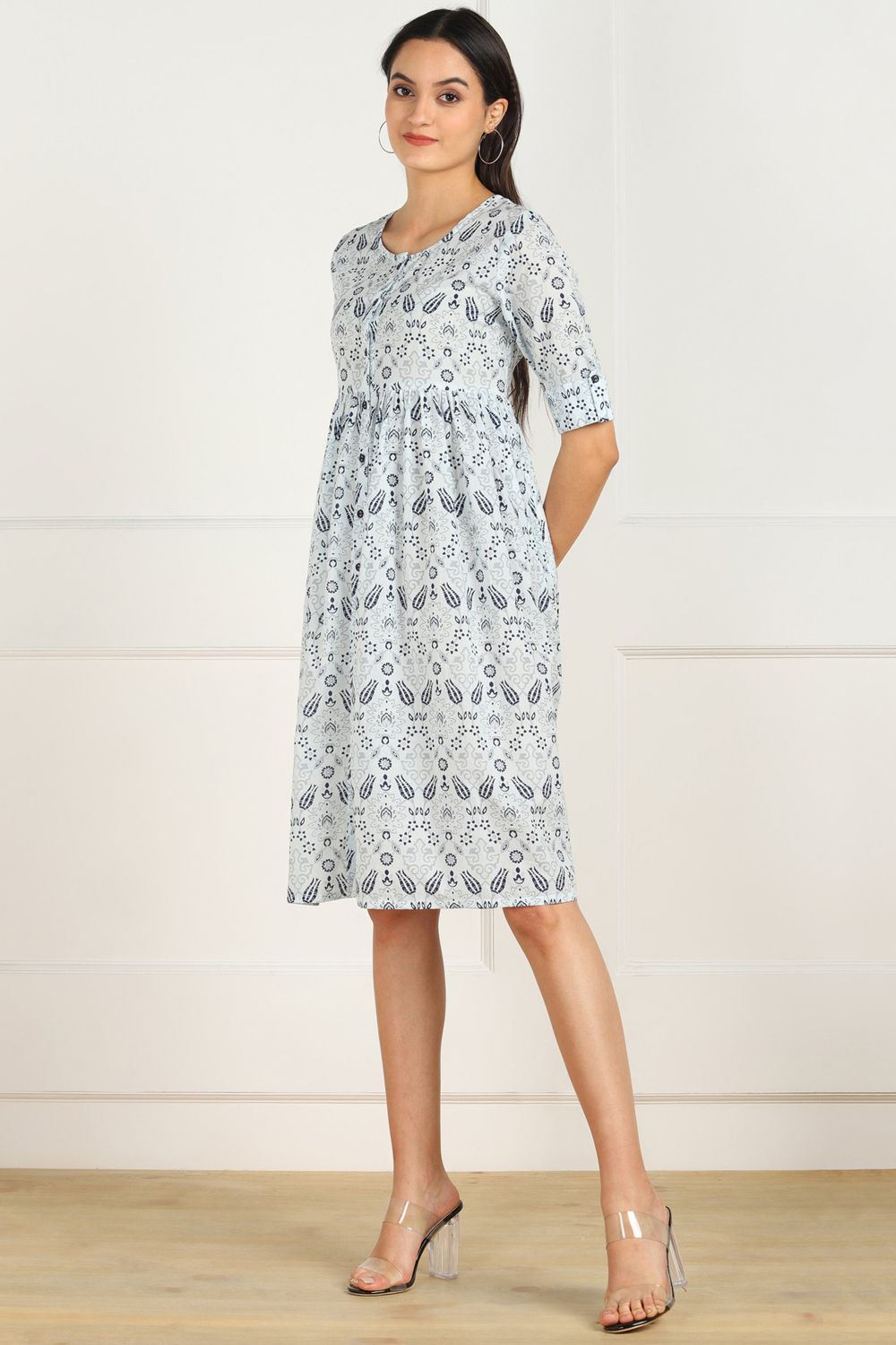 Blended Cotton Kalamkari Dress in Blue (ZNX2074) Blended Cotton Kalamkari Dress in Blue (ZNX2074)