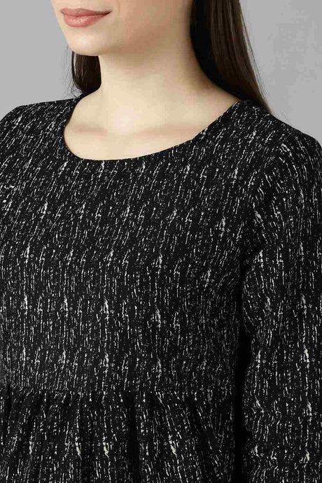 Blended Cotton Tie Dye Top in Black - Zoom